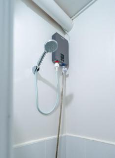 Plumera Condo Near Airport Malls & Schools with Elevator417 - 2