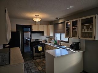 Fully furnished House near GrayNuns, Millwoods - 7