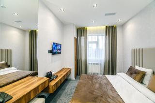 GREEN PARK HOTEl - 1