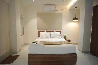 Serenity the luxurious stay - 9