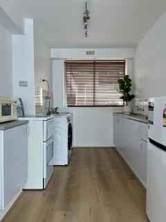 City Park View Apartment - Walk to CBD - 5