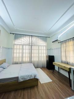 Nhà Mình homestay - Quiet Balcony Rooms in District 3 - 2