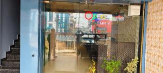 Pakwan Restaurant and Rooms - 3