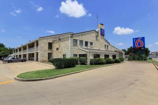 Motel 6 Austin, TX - Central Downtown UT - Austin - 9