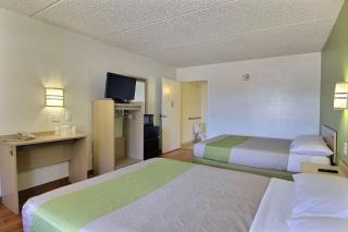 Motel 6 Austin, TX - Central Downtown UT - Austin - 1