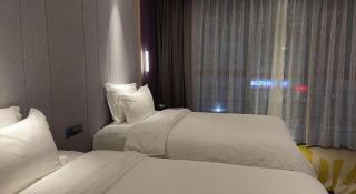 Lavande Hotel Shenzhen Pingshan High-Speed Railway Station Longdong Metro Station - 9