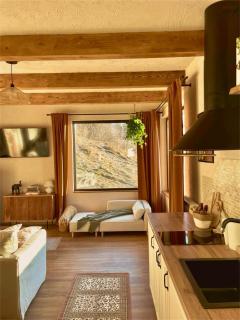 The White House Tripsylvania - 3