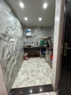 Bharti Apartments - Spacious & Luxury Stay - 5