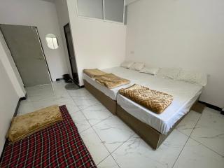 Prem Niwas Home stay - 9