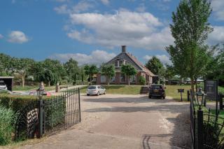 B&B Stations Koffiehuis - 0