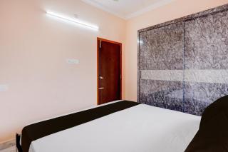 OYO Hotel O Hbs Homestay - 4