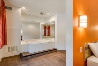 Ramada by Wyndham Lithia Springs Atlanta - 9