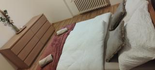 Quiet Apartment Near Prosek Metro, Line C - 8