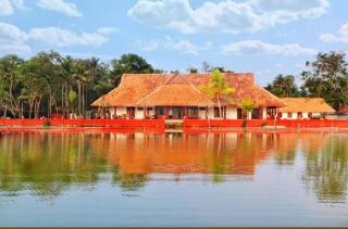 ATS Alleppey Old Lake House - 6