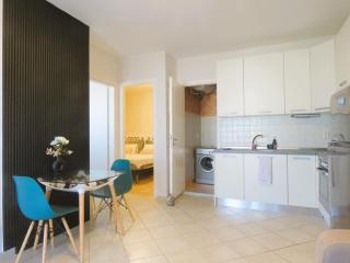 Cozy Apartment in Plaka with shared pool -BY APOKORONAS VILLAS - 9