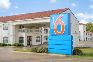 Motel 6-Canton, TX - Canton - 0
