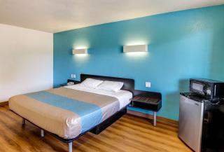 Motel 6 Waco - Lacy Lakeview - Bellmead - 8