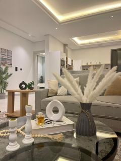 LuxeNest - A premium place that feels like home - 0