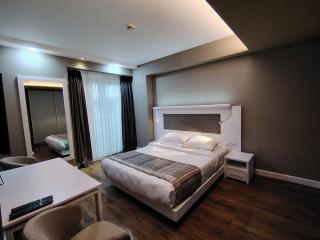 Infinity Tower apartments Batumi - 7