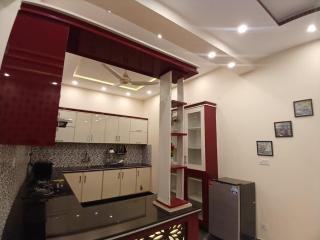 Haven Lodge - 3BR Upper Portion in Bahria Phase 8 - 3