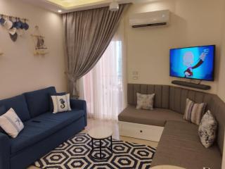 Seaview Classy 2Bedroom Suite with beach access - 0