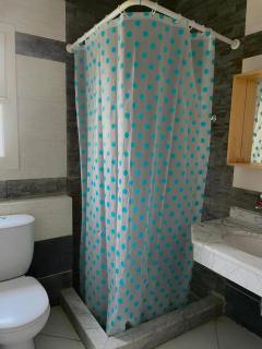 3BR Black&White ModernChalet Rooftop Lagoon View - 8