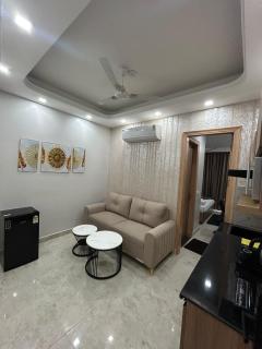 Dreamwood Luxury Apartment Near Sec 29 Gurgaon - 7