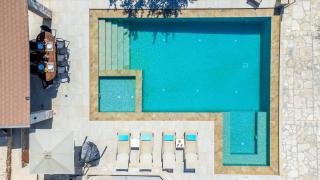 Cretan Lux Villa Heated Pool - 9
