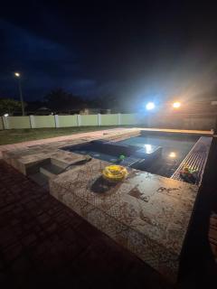 Muslims LakeView Private Pool Villa Ipoh - 5