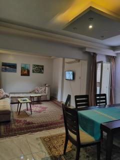 للايجار مفروش بجوار مطار القاهره غرفتين - 0