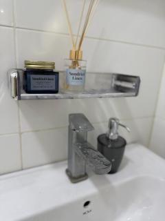 Private Room with Bathroom Near Ngor Beach Shared Kitchen - 5