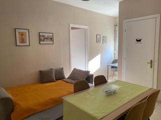 Feels like home 2 - 6