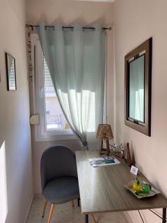 Feels like home 2 - 5