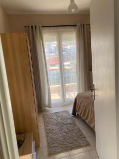 Feels like home 2 - 5