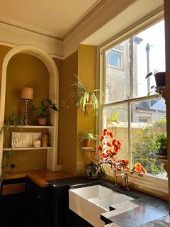 The Curated Home - Seaside 2 Bed Townhouse - 5