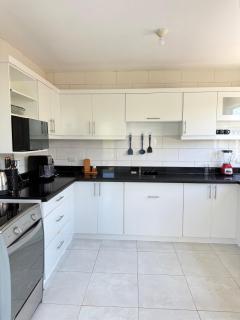 Quiet Haven Terrace with BBQ Hammock - 8