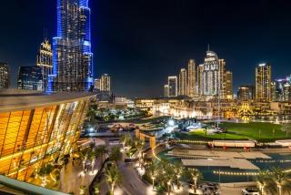 Gogoto Lux Burj Khalifa View 5 min Dubai Mall PS5 NYE Fireworks View - 9