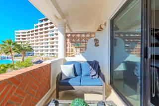 Sandy Beach Getaway in Casa Blanca Golf Villas - 4