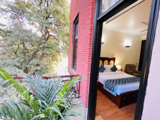 South Delhi Residency, South Extension New Delhi - 6