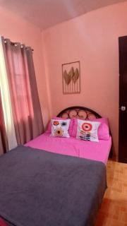 Mel's Place Batangas City Unit 1 Two-Bedroom House w Free Parking, WIFI 4 adults & kids - 7