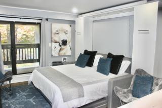 Ski Condo with Garage Parking and Pool - 0