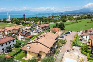 Lake View - Between Gardaland and Movieland - 3