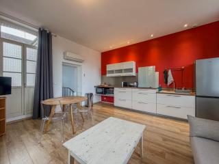 La Rose Urban avec Parking privé et Gare à 2 min - 3