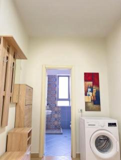 Boulevard Views - Central Tirana Apartments - 1