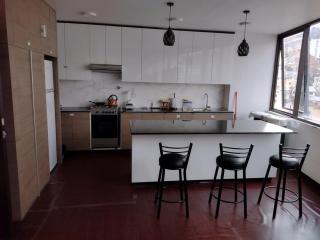 Centrally located and comfortable - 0