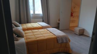 VILLARGONDRAN vélos en Maurienne garage motos - 0