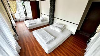 X7 VILLA 8 people Istana Bunga Lembang by YourHome - 2