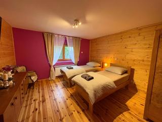 Rustic Lavender Loft - 0