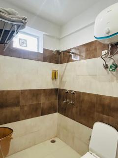 Escape to Paradise V - 3