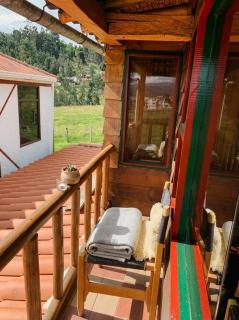 Mountain House with Fireplace and View - Paipa - 8